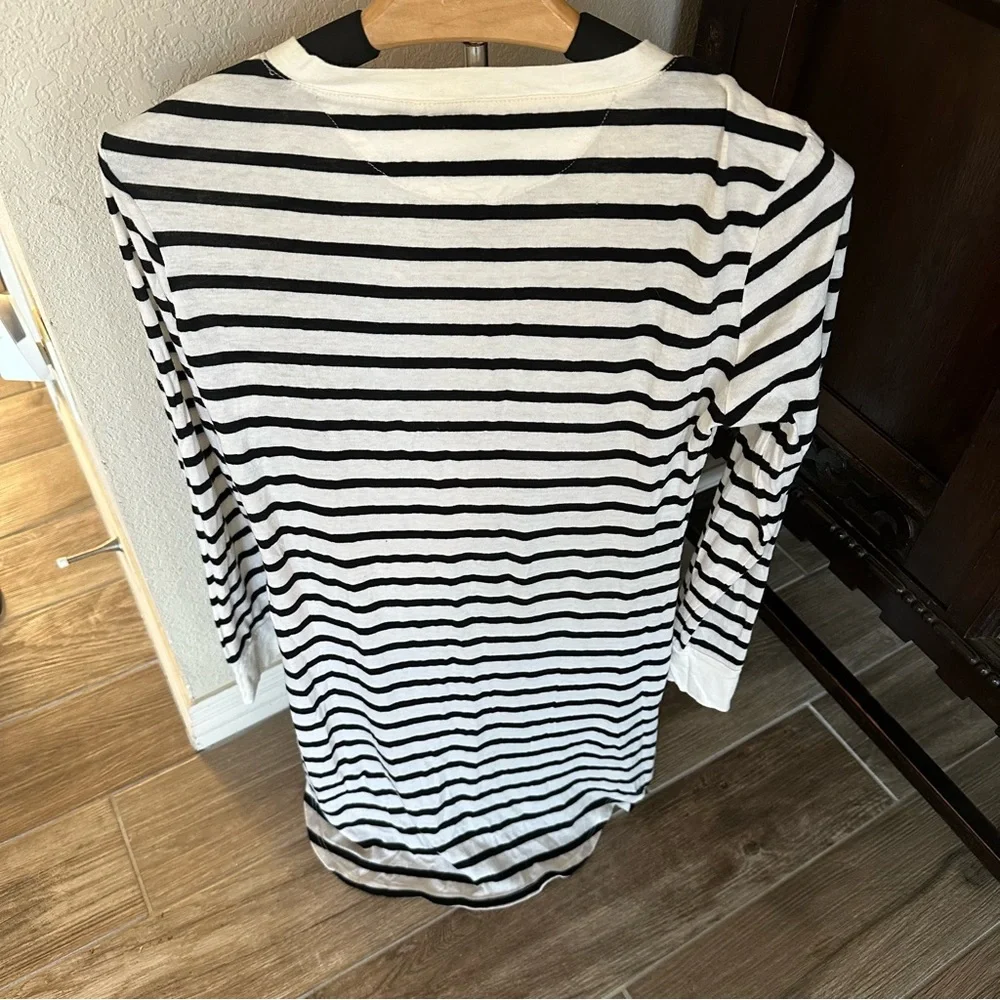 Ralph Lauren Essentials Ruffle Henley Black and White Sleepwear size small